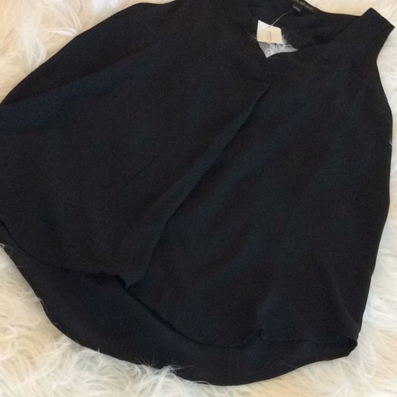 NEW💞BANANA REPUBLIC 💞gorgeous top - Picture 10 of 13